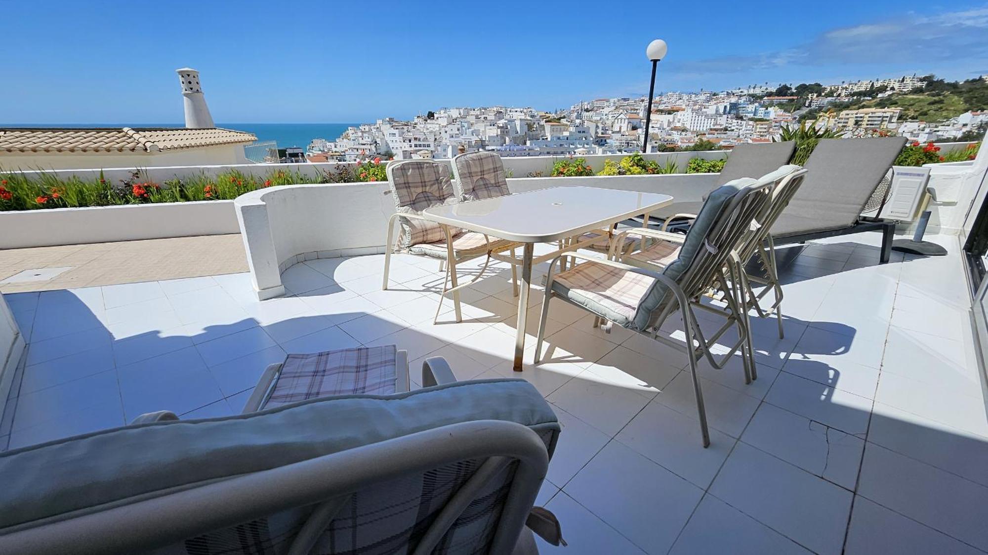 Albufeira, Blue Wave Retreat 64 Apartment *